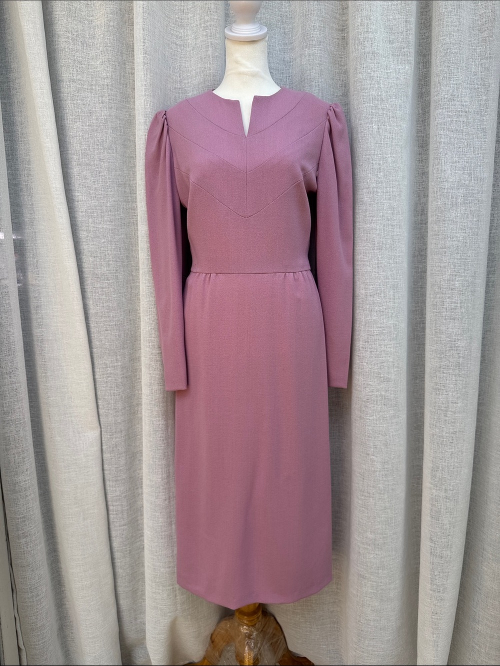 vintage Mariko New York dusty rose long-sleeved fitted midi dress
